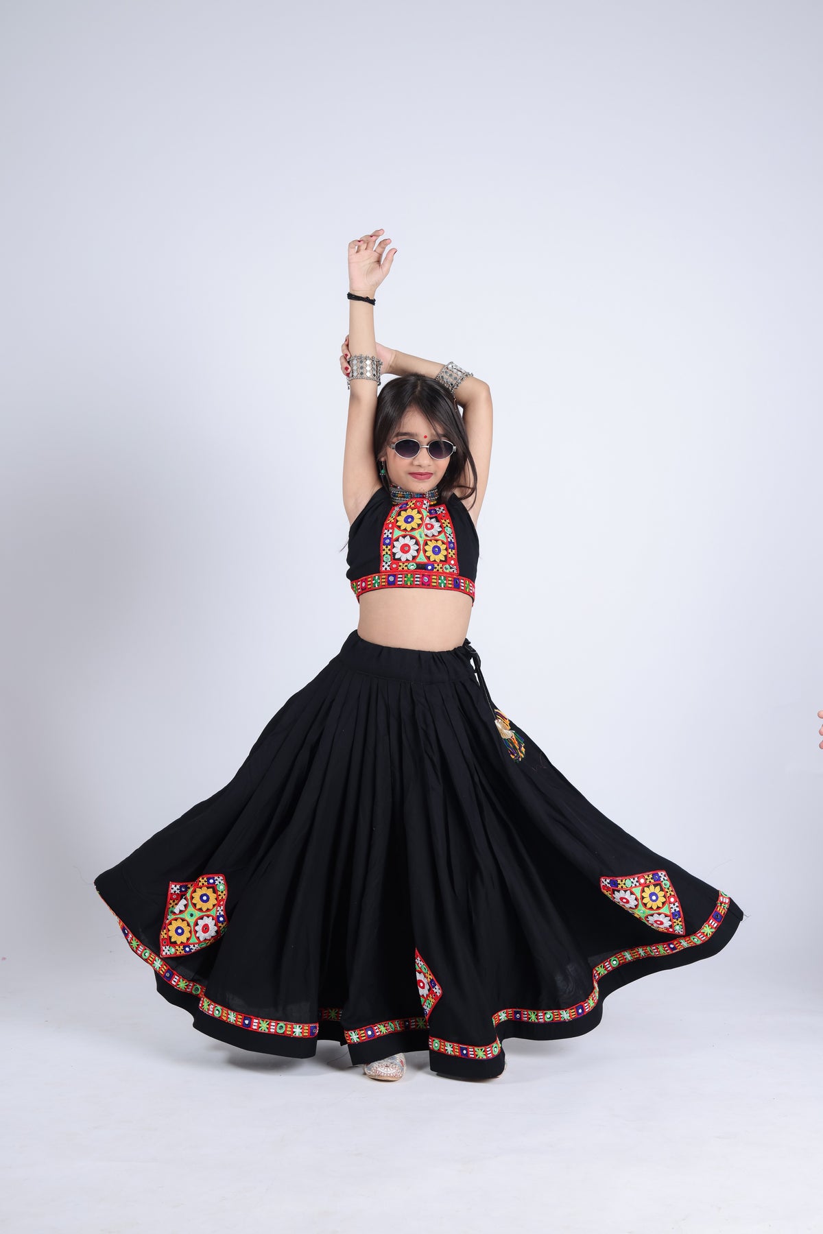 bandhani 1 | Desc pending Main image