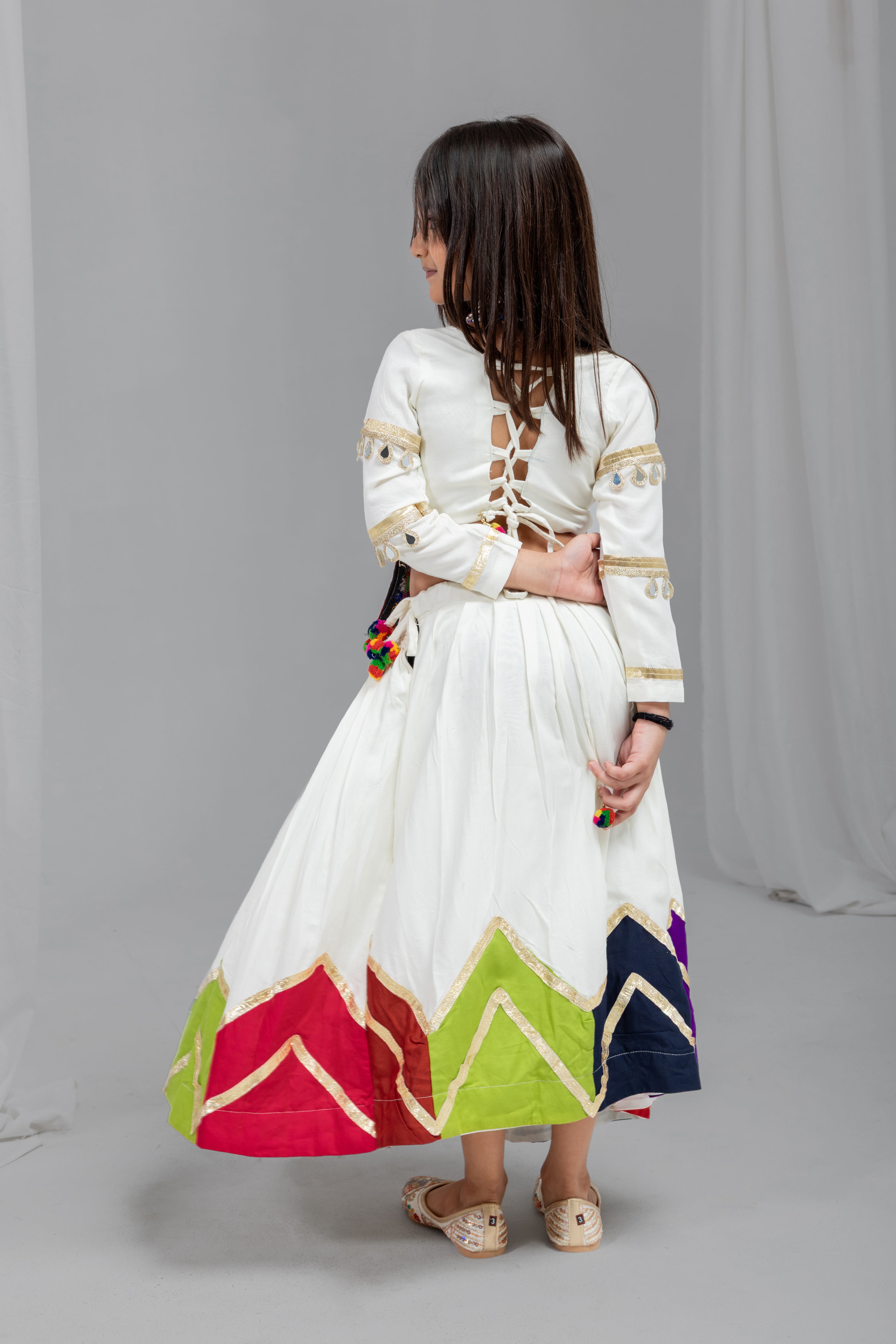 Gauri | Desc pending Secondary image